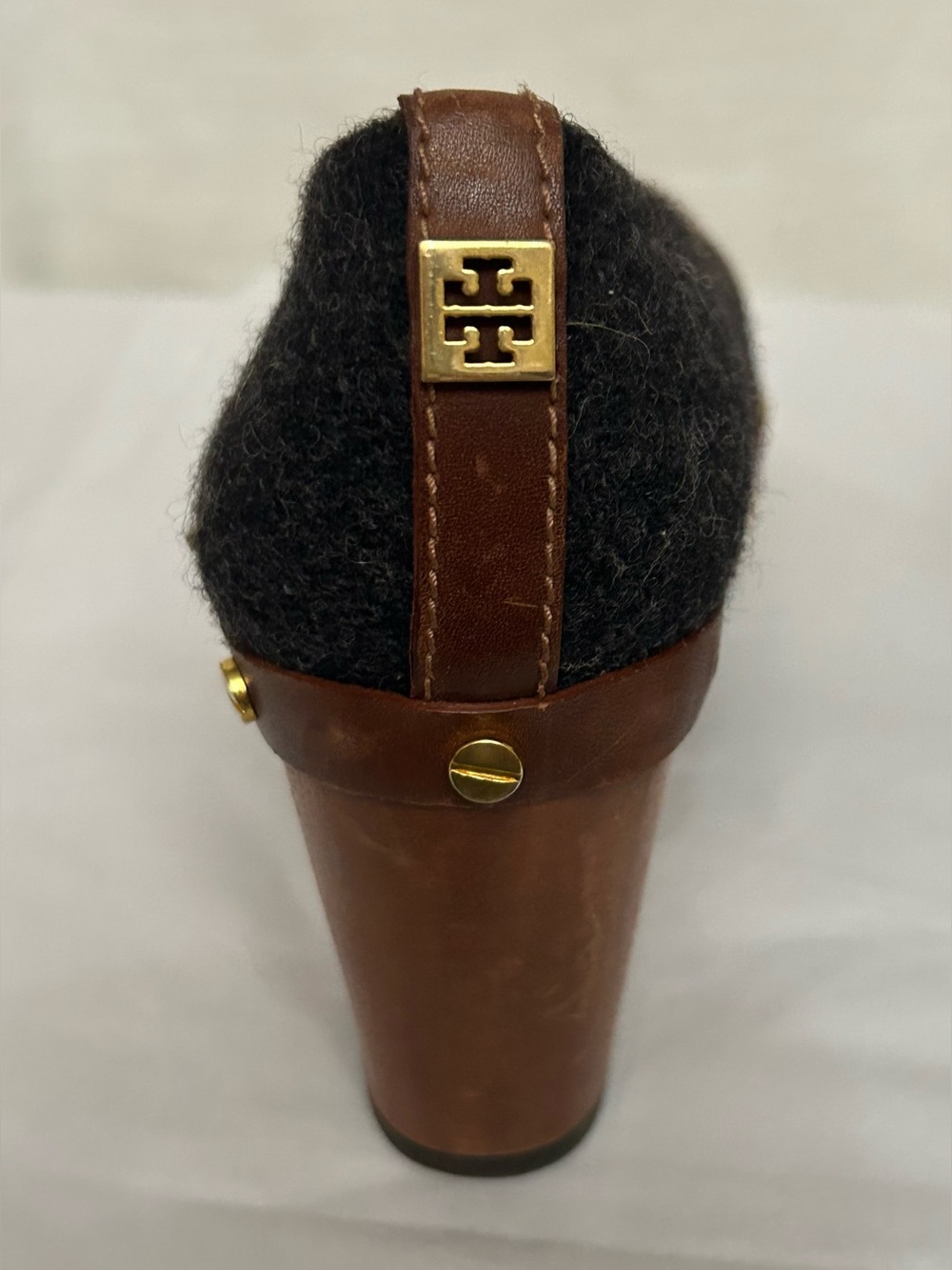 Tory Burch Gray Fabric and Brown Leather Studded Wedge Pumps - Picture 12 of 16